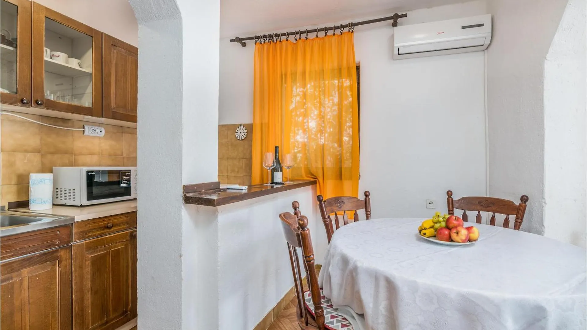 Amazing Apartment In Jurandvor With Kitchen 克罗地亚